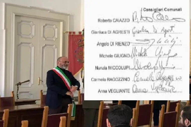 Sfiducia a sindaco fa flop, 2 si ritirano: protocollata con 7 firme