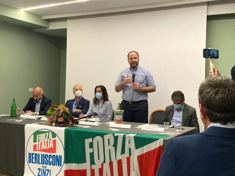 “De Luca ha concesso la proroga ai signori delle cave che sono in lista con Marino”