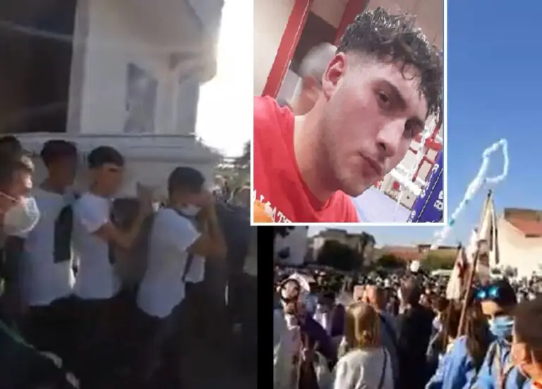 Genny sulle spalle degli amici per l’addio. L’emozione del vescovo: “Perdonaci”. IL VIDEO