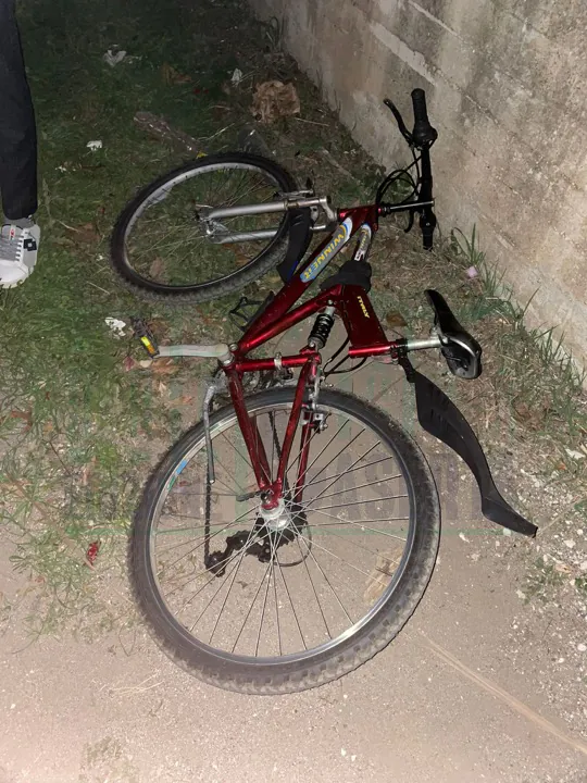 Bimbo in bici travolto da un’auto