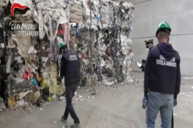 Traffico di rifiuti nel Casertano, Dda in azione: perquisizioni e arresti