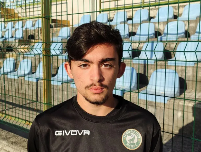 Sviene in campo dopo trauma cranico: 18enne calciatore sotto osservazione