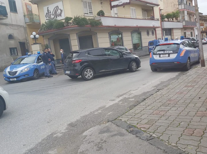 Maxi blitz antidroga controlli in corso in una zona della valle