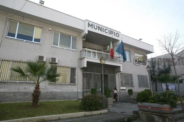 Lusciano al voto, 4 sindaci si sfidano. Ecco tutte le liste