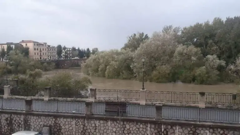 Allarme Volturno anche in centro: esondazioni in campagna