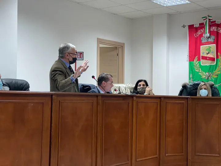 Bagarre in Assise: due consiglieri comunali ascoltati dalla polizia