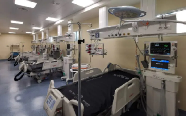 Pandemia travolge ospedale: 4 vittime in 24 ore
