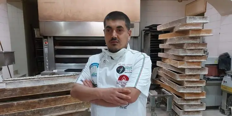 Pizzaiolo muore a 41 anni schiacciato dal forno: lutto nel Casertano