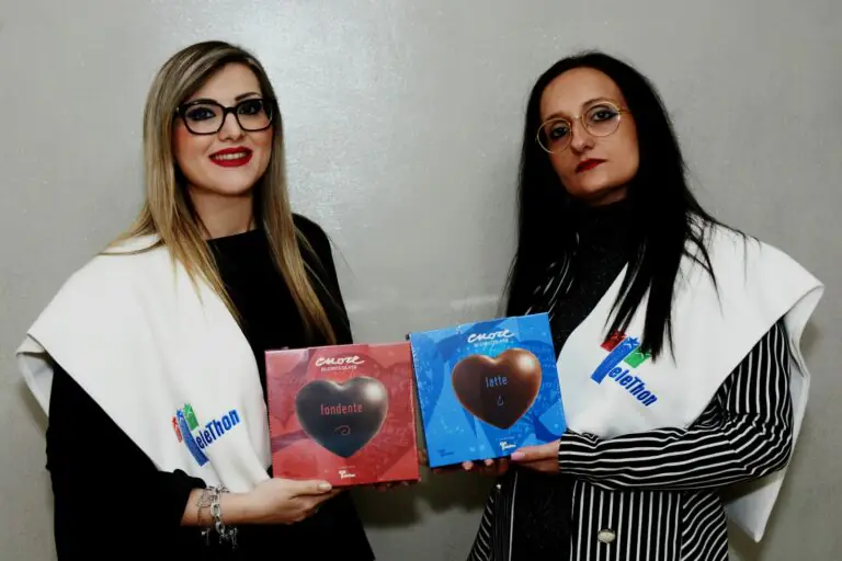 Telethon, volontarie in campo a sostegno della ricerca  
