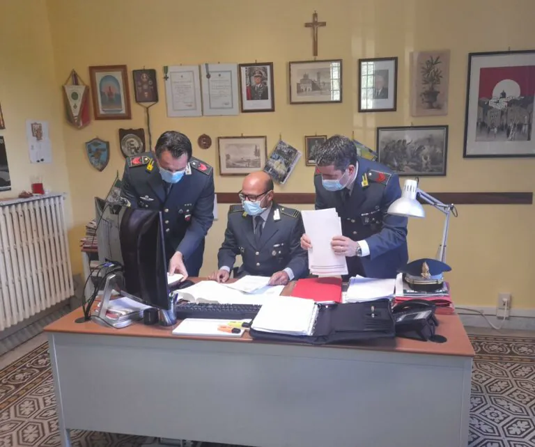 Blitz della Finanza, sequestrato intero piano di un hotel