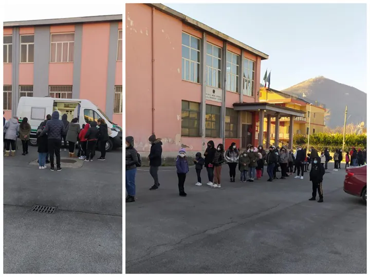 Tamponi per tutta la popolazione scolastico: sindaco e assessori in prima linea