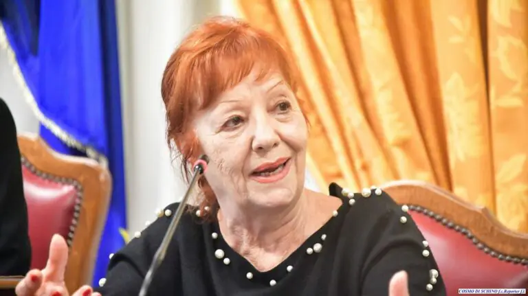 Addio a stimata docente: era assessore comunale. Il lutto del sindaco