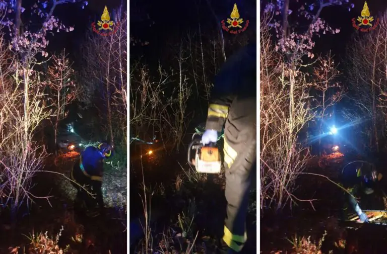Sbanda con l’auto e finisce nella scarpata, estratto con una gru. LE FOTO