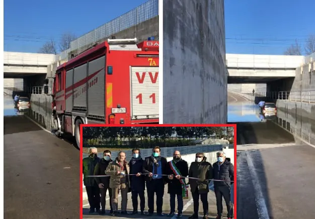 Automobilista resta intrappolato nel sottopasso inaugurato un mese fa. IL VIDEO
