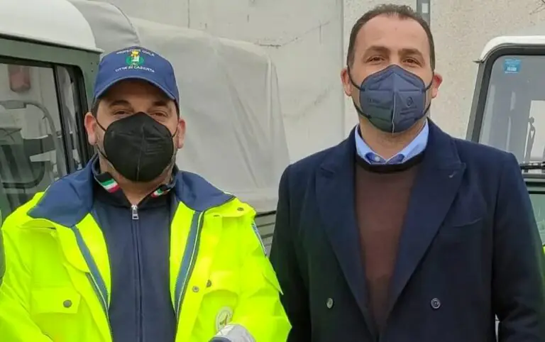 Roghi nei boschi, nuovi volontari contro le fiamme
