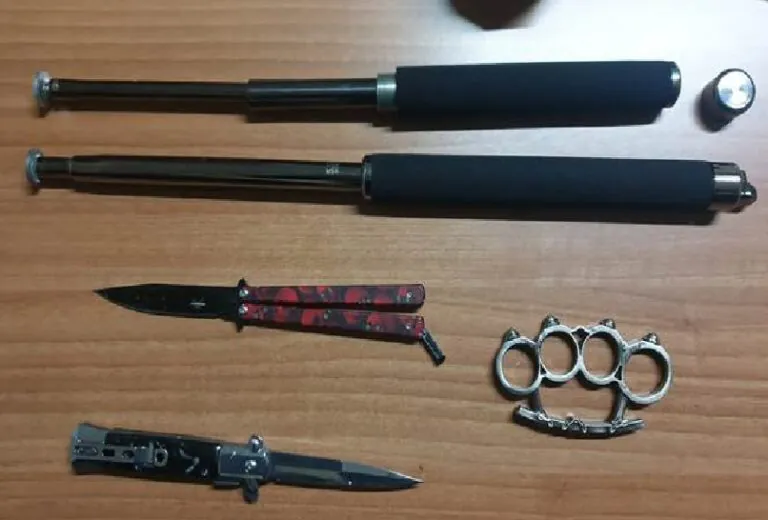 Movida a mano armata: ragazzini escono coi coltelli