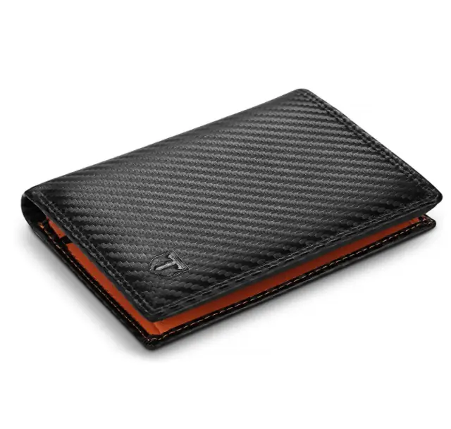 Portafogli elegante e dotato di sistema antifurto in super offerta su Amazon