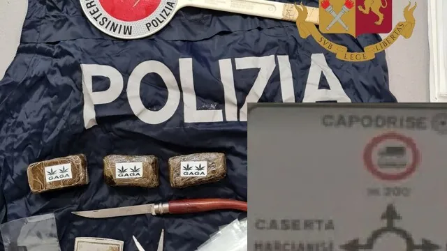 Blitz antidroga in casa, nei guai padre e figlio