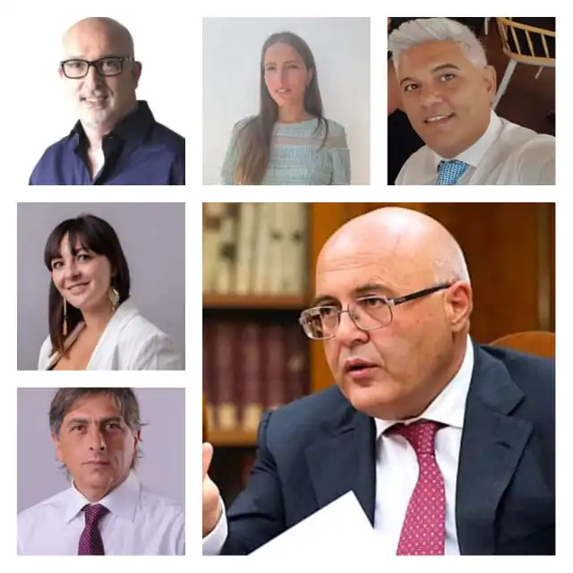 Velardi ufficializza la nuova giunta: i cambi sono 3. NOMI E FOTO