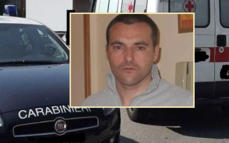 Trovato morto in casa a 46 anni, tragedia nel rione: carabinieri sul posto