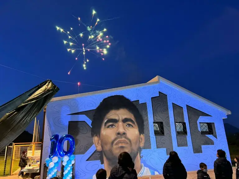 Inaugurazione murales Maradona, tra ricordi e aneddoti del Pibe de Oro