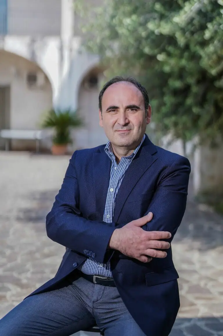 “Inefficienza della gestione Oliviero”. Se ne parla in piazza con la lista Portico Rinasce