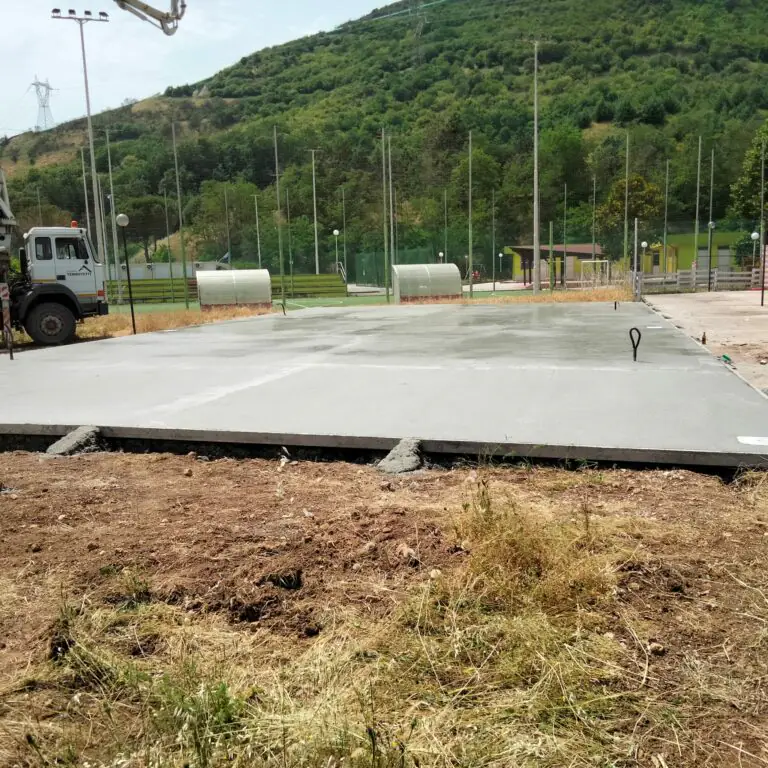 Nuovo campo di padel nel comune del casertano