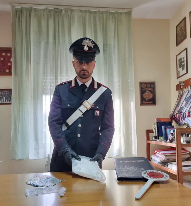 In giro sul Suv con 24 involucri di cocaina sulla 7bis