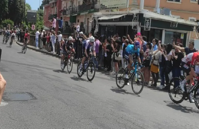 Giro d’Italia in Campania: strade presidiate, ecco il piano sicurezza