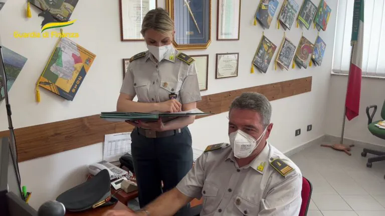 Fatture false per rottami, 14 ordinanze: nei guai imprenditori e prestanome