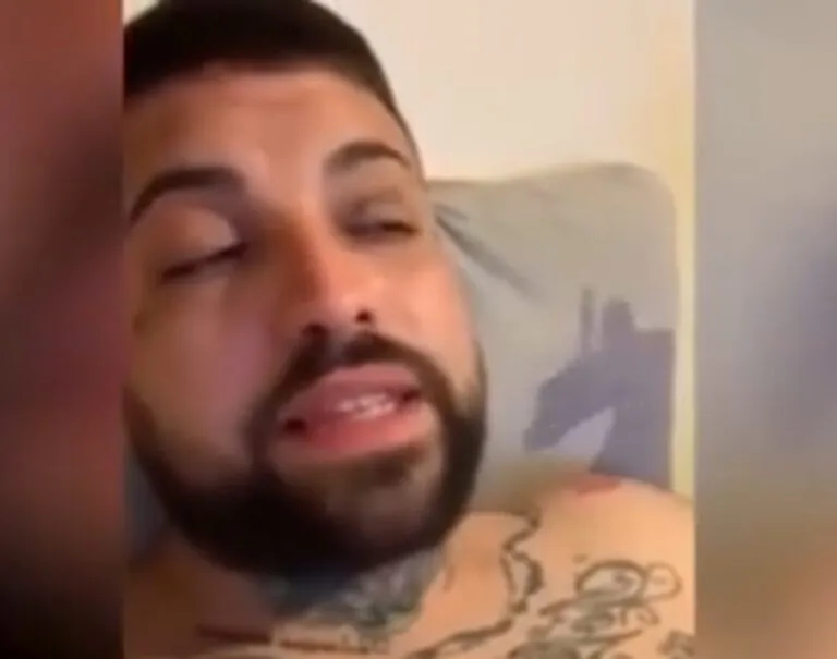 Salta il concerto del nipote del boss, protesta sui social