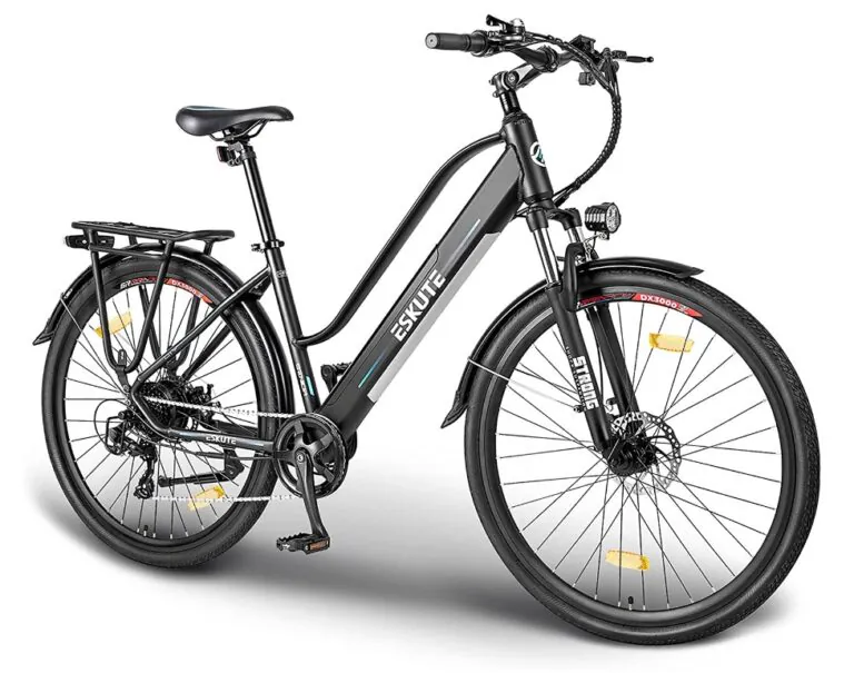 Bici elettrica top in sconto su Amazon: risparmi 164€ con offerta a tempo