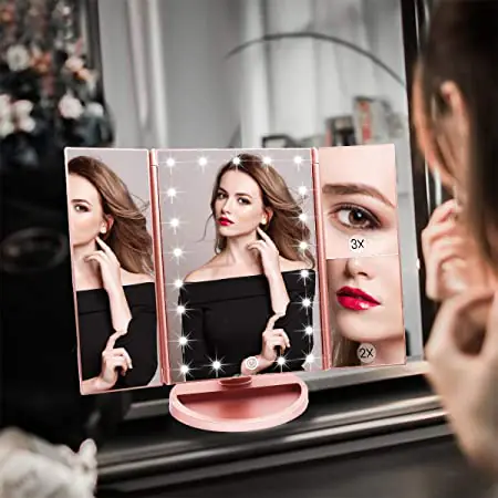 Specchio trucco illuminato: su Amazon ad un prezzo imbattibile
