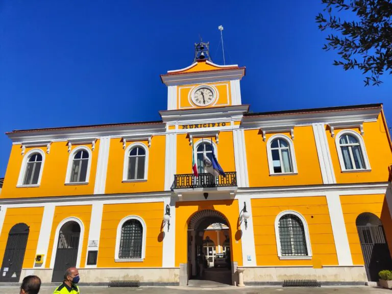 Gravina, può saltare candidatura a sindaco: ora sarà corsa contro il tempo per approntare una lista