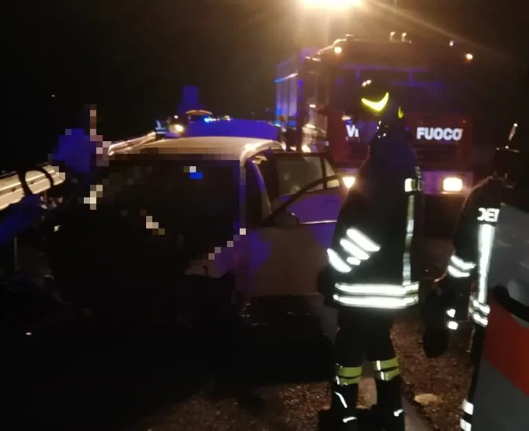 Camion contro auto in A1, bilancio preoccupante: le condizioni dei feriti