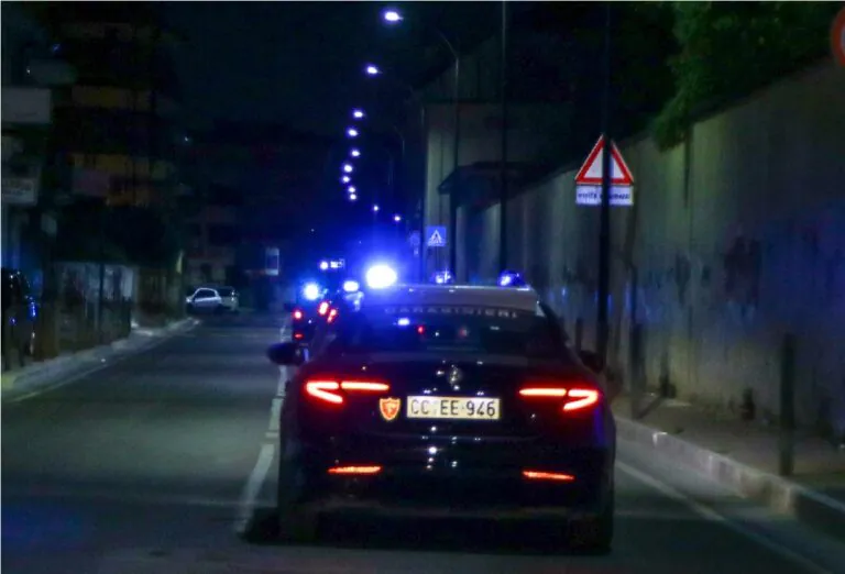 Blitz antidroga nel Casertano, 5 nei guai: scattano gli arresti