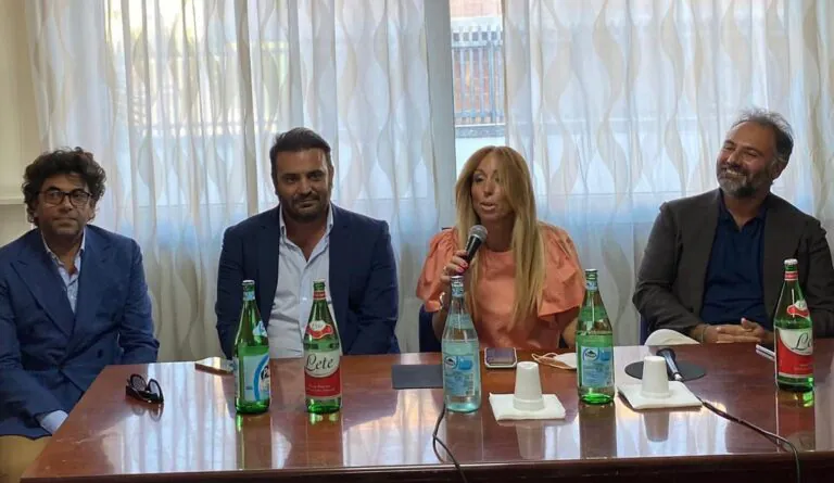 Convegno sulla legalità nel bene confiscato ‘ex Villa Iovine’ con il magistrato Maresca. Cangiano: «C’è ancora tanto da fare per ridare dignità alla nostra terra»