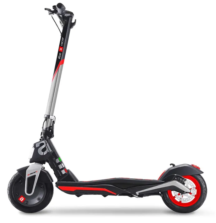 Aprilia eSR1, monopattino elettrico a metà prezzo su Amazon: -300€