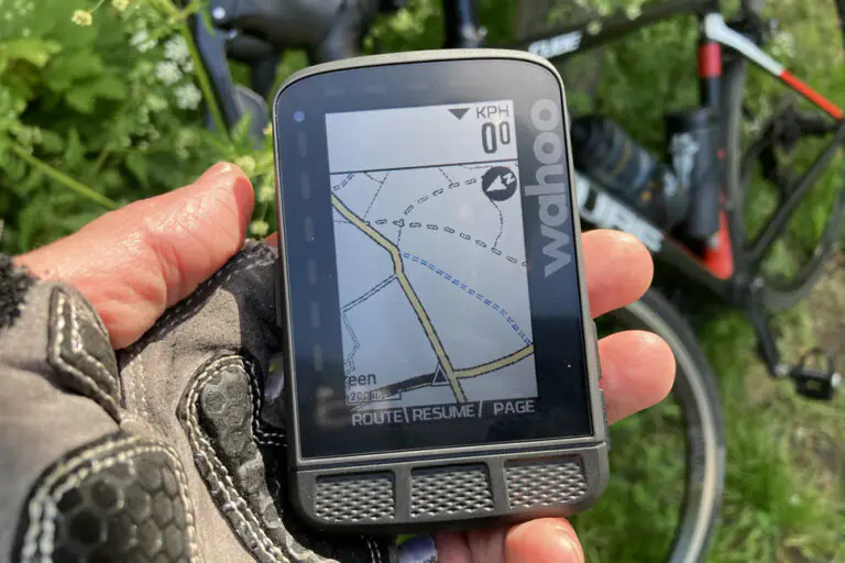 Computer da bicicletta con GPS  a prezzo wow su Amazon, risparmi più di 100 euro