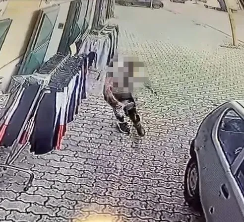 Furto in negozio: scappano con un malloppo di monete
