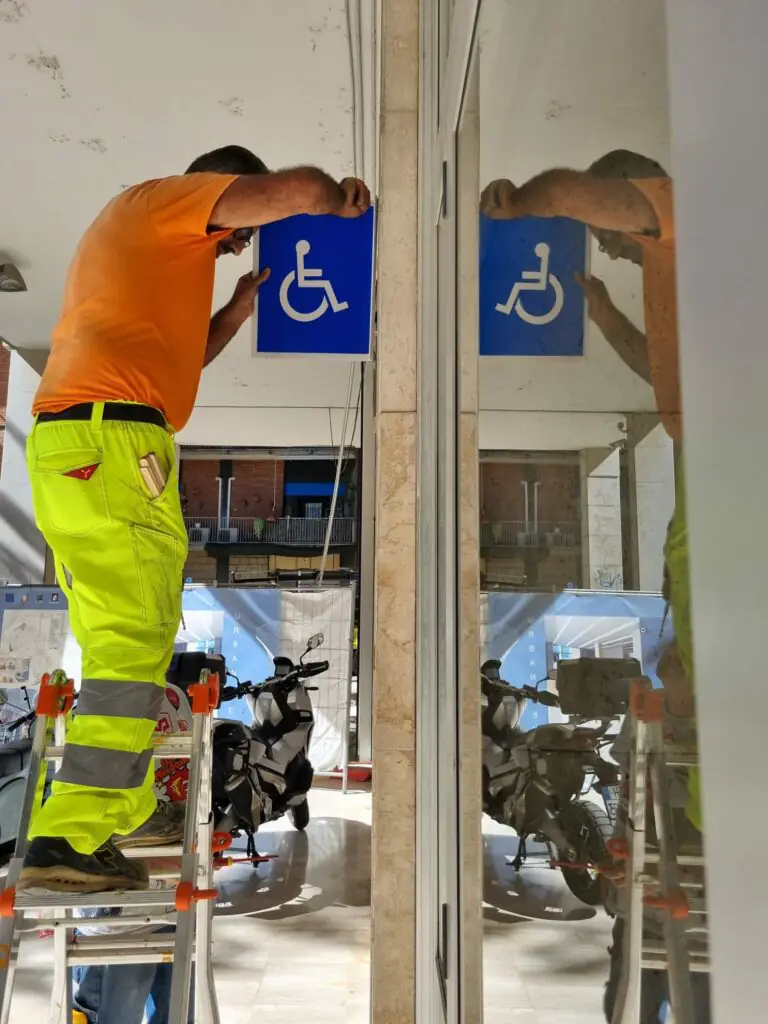 Introvabile un milione di addetti, le aziende arrancano