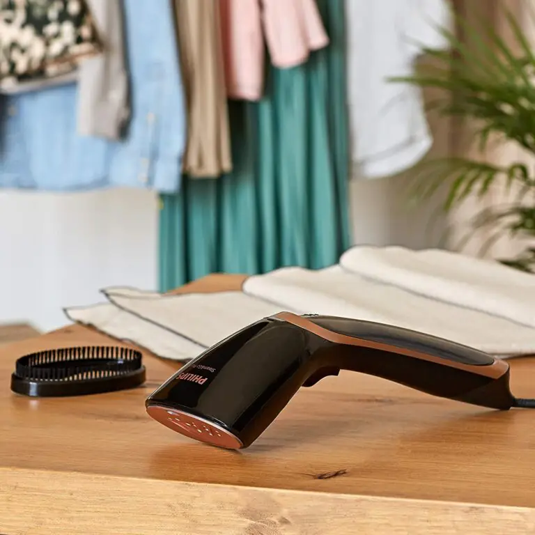 Steam&Go Stiratrice verticale a vapore da Philips a prezzo sensazionale su Amazon