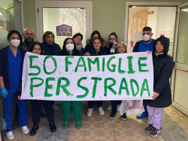 Operatori RSA rimasti senza lavoro chiedono aiuto al vescovo: “siate al nostro fianco”