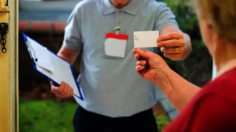 Raffica di truffe da parte di falsi agenti Enel