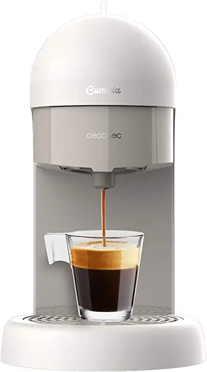 Espresso come al bar con la macchina del caffè Cecotec. Bella ed elegante ad un piccolo prezzo Amazon