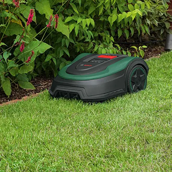 Mantieni in ordine il tuo giardino senza sforzi con il tagliaerba Bosch. sconto Amazon (-200€)