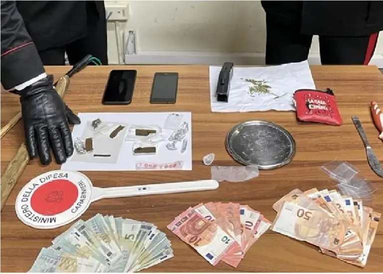 Titolare di noto bar serve hashish e cocaina sul piatto ai clienti: portato in cella