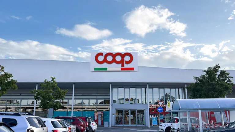 Coop cerca personale anche solo diplomati