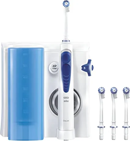 Kit Oral B Idropulsore Oxyjet: alta tecnologia e profonda pulizia a metà PREZZO su Amazon