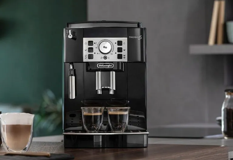 ‘De Longhi Magnifica’ scontata quasi della metà, affarone su Amazon